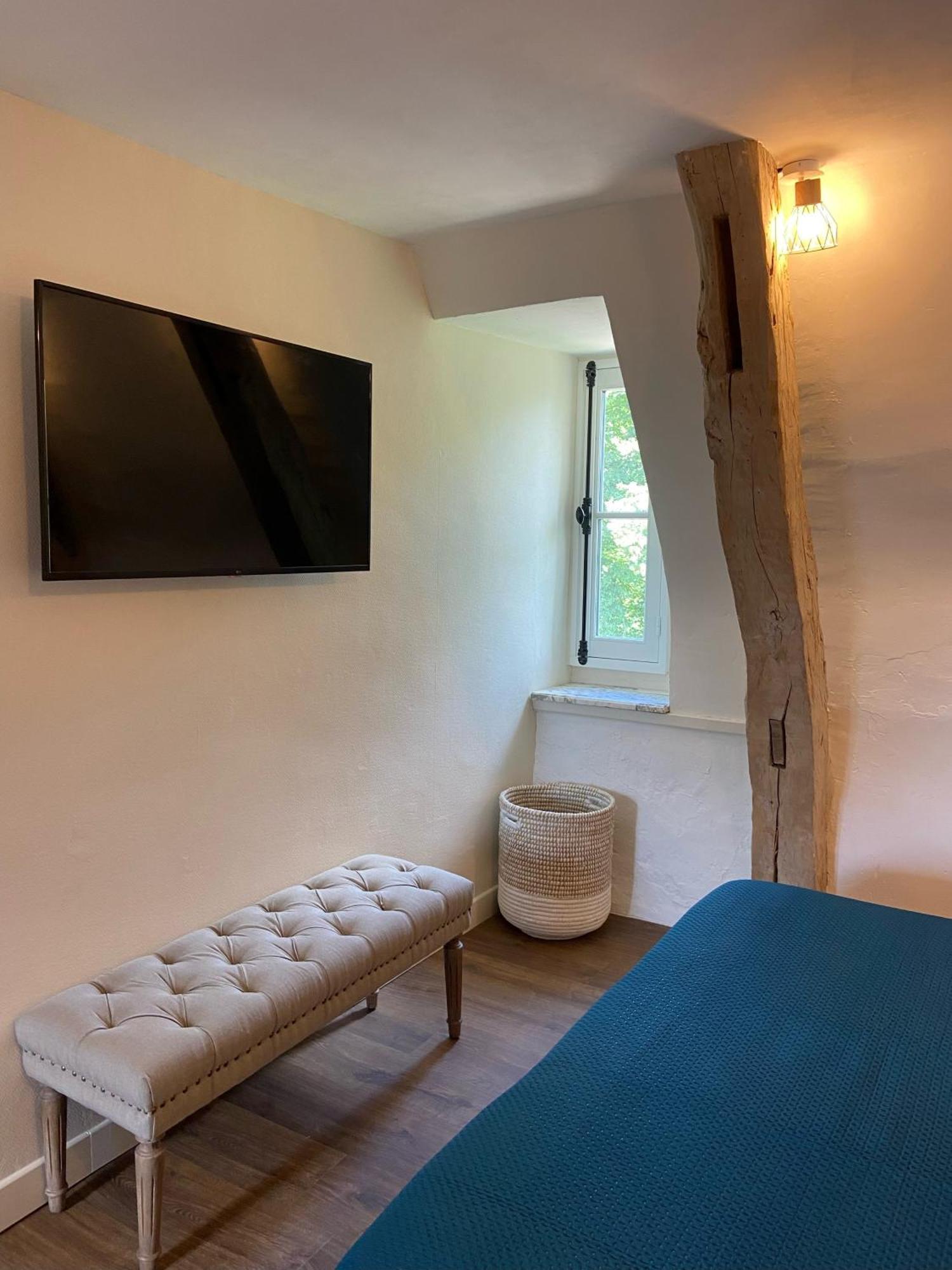 Demeure De Beaulieu Bed & Breakfast Le Coudray-Macouard Exterior photo