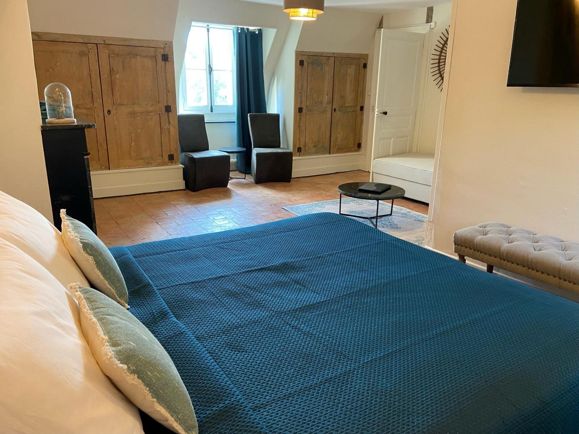 Demeure De Beaulieu Bed & Breakfast Le Coudray-Macouard Exterior photo