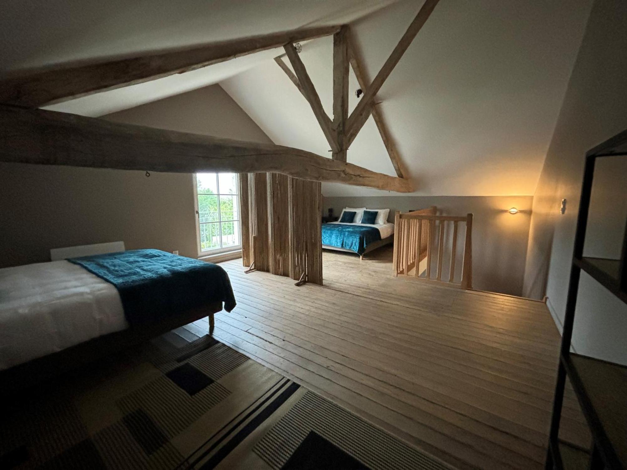Demeure De Beaulieu Bed & Breakfast Le Coudray-Macouard Exterior photo
