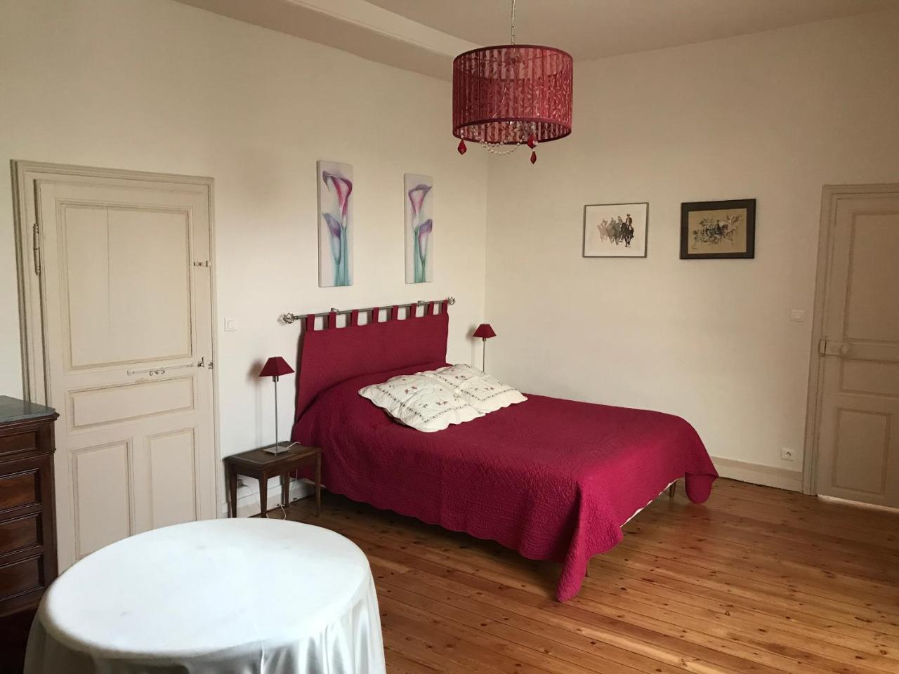 Demeure De Beaulieu Bed & Breakfast Le Coudray-Macouard Exterior photo
